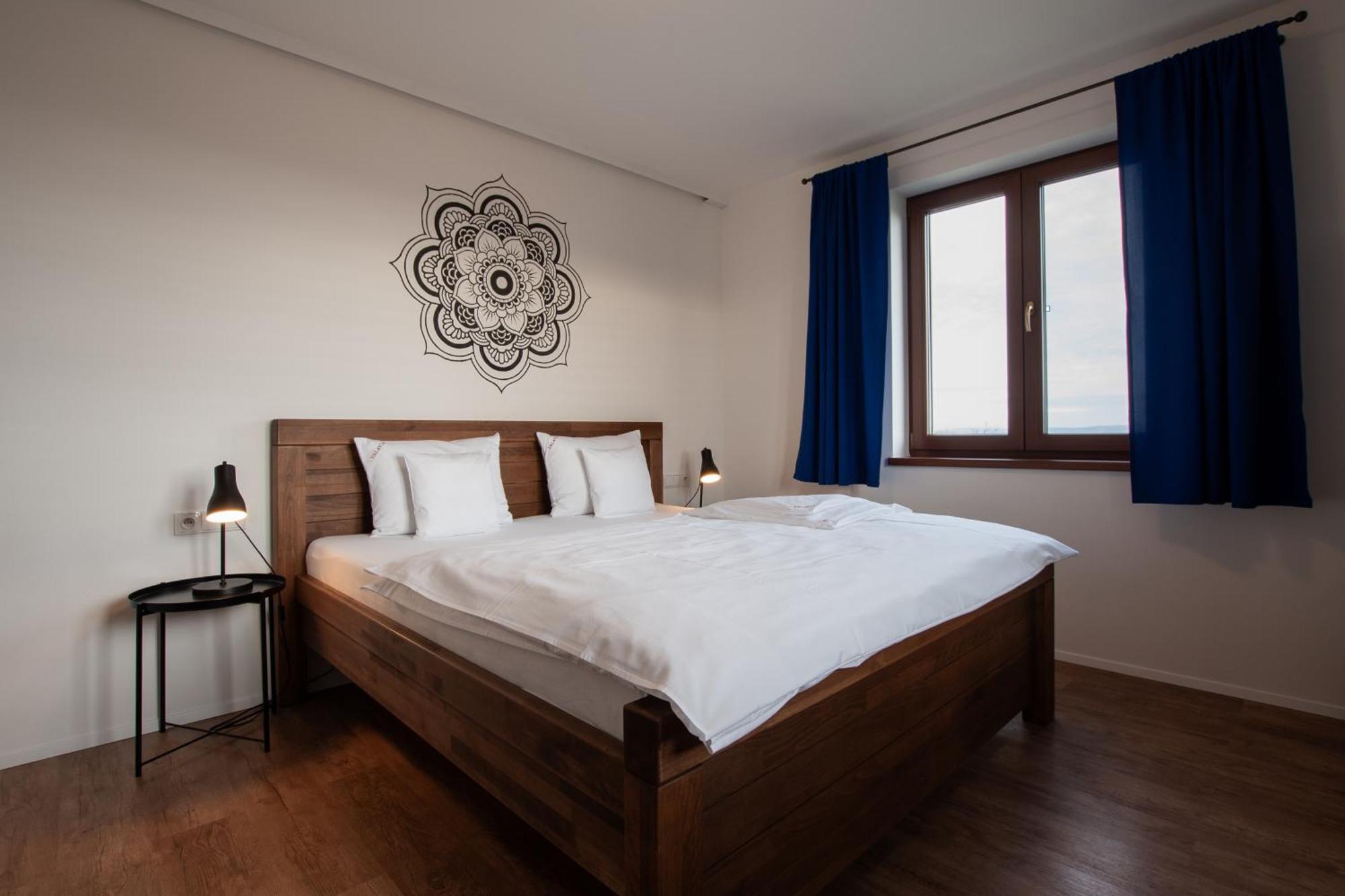 Palavia Apartments Павлов Екстер'єр фото