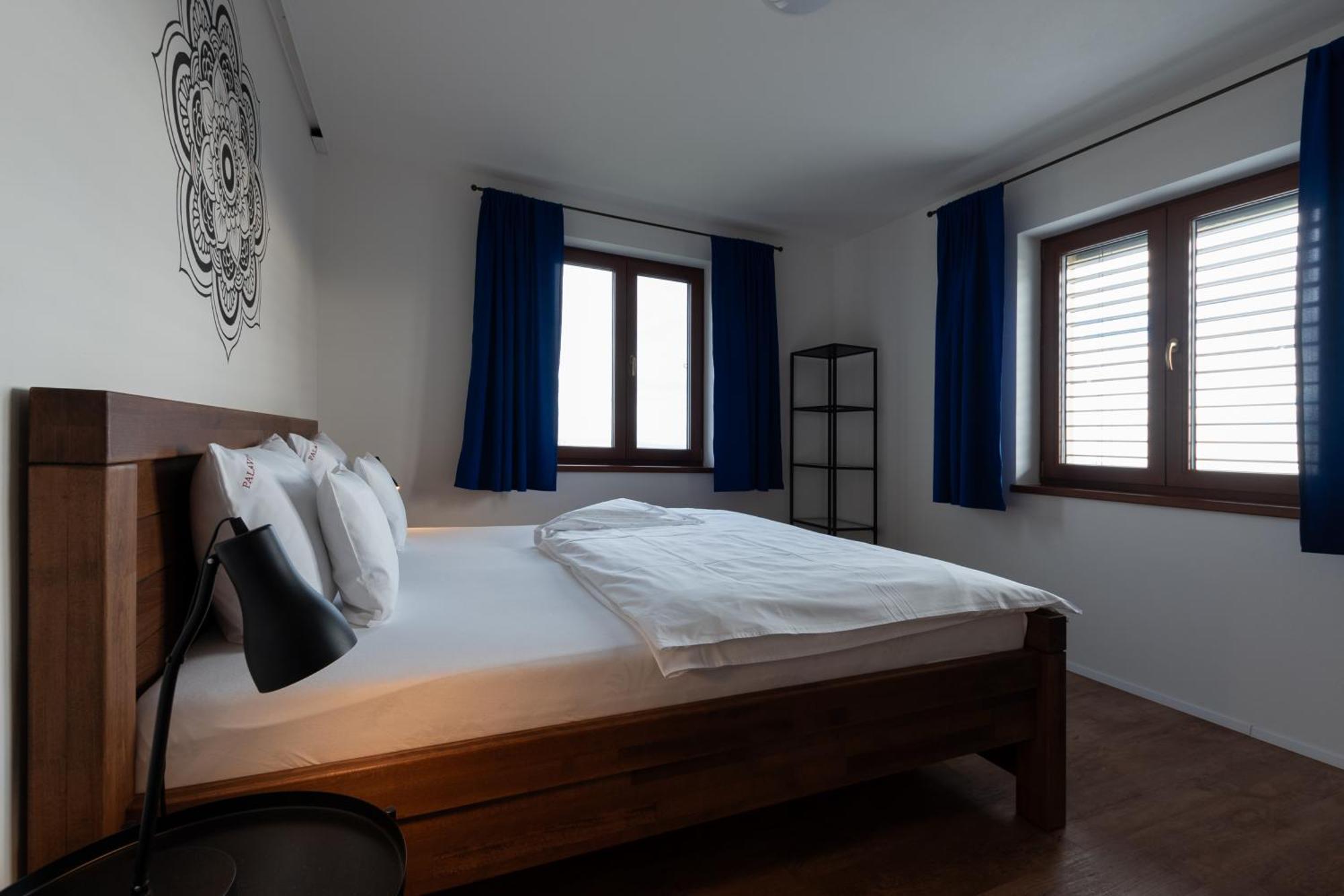 Palavia Apartments Павлов Екстер'єр фото